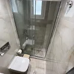 Apartman Urban Rotonda Retreat In The City Center! *