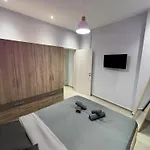 Apartman Urban Rotonda Retreat In The City Center! Szaloniki
