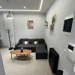 Apartman Urban Rotonda Retreat In The City Center!