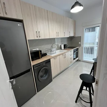 Urban Rotonda Retreat In The City Center! *