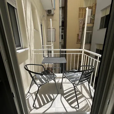 Urban Rotonda Retreat In The City Center! *