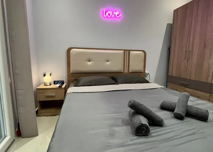 Urban Rotonda Retreat In The City Center! Thessaloniki