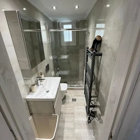 Urban Rotonda Retreat In The City Center! Thessaloníki