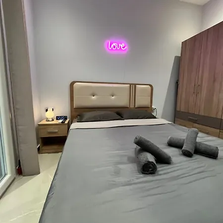 Urban Rotonda Retreat In The City Center! Thessaloníki